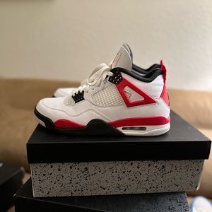 Jordan 4’s